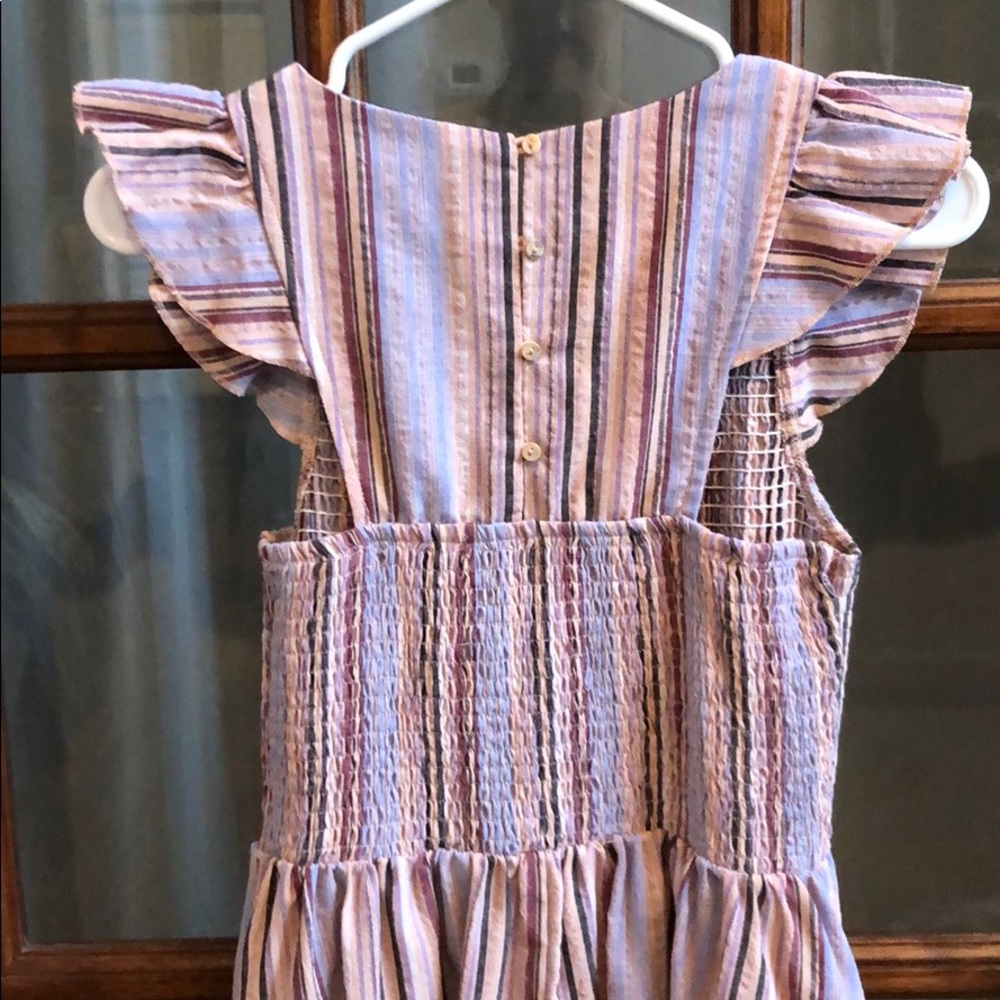 THML Dress - Picture 4 of 4